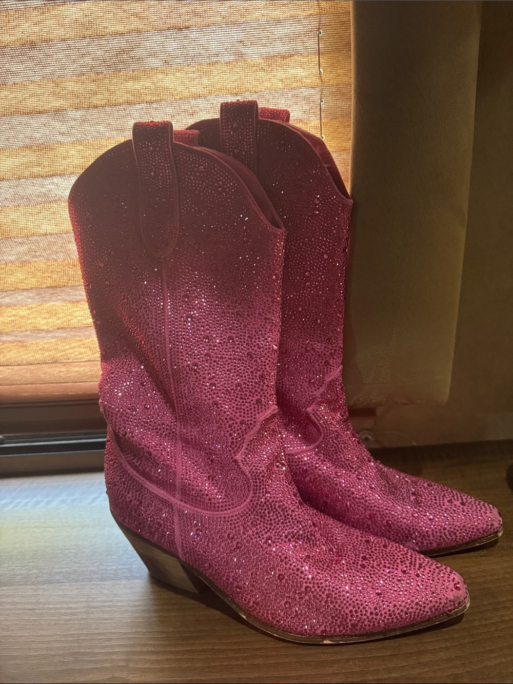 Amazon Women's Pink Glitter Cowboy Boots